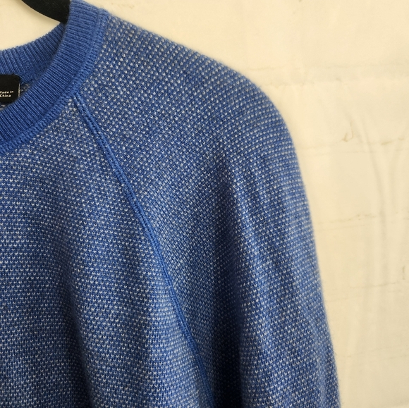 Vince Men’s Preppy Casual Birdseye Wool Cashmere Raglan Crew Sweater Blue Medium - Picture 6 of 12